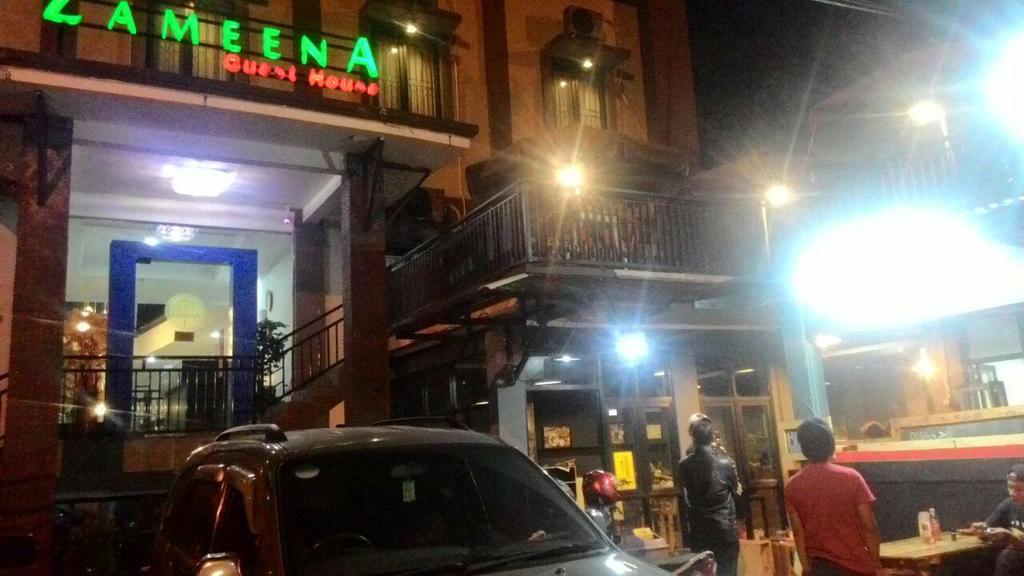 Zameena Guest House Cimahi Экстерьер фото