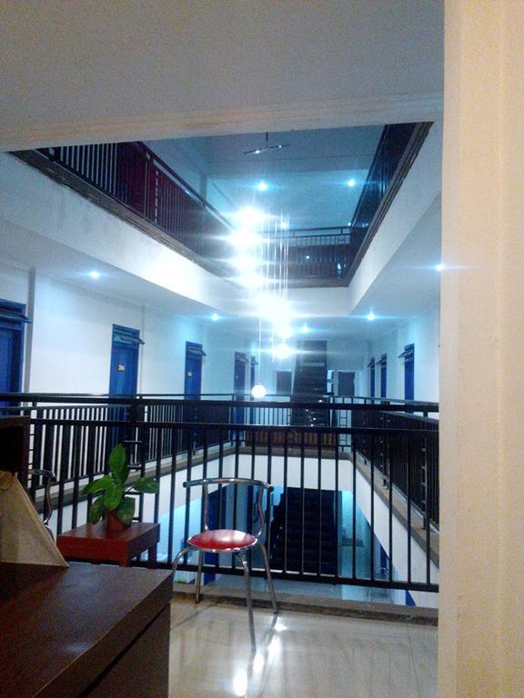 Zameena Guest House Cimahi Экстерьер фото