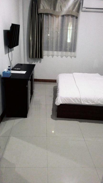 Zameena Guest House Cimahi Экстерьер фото
