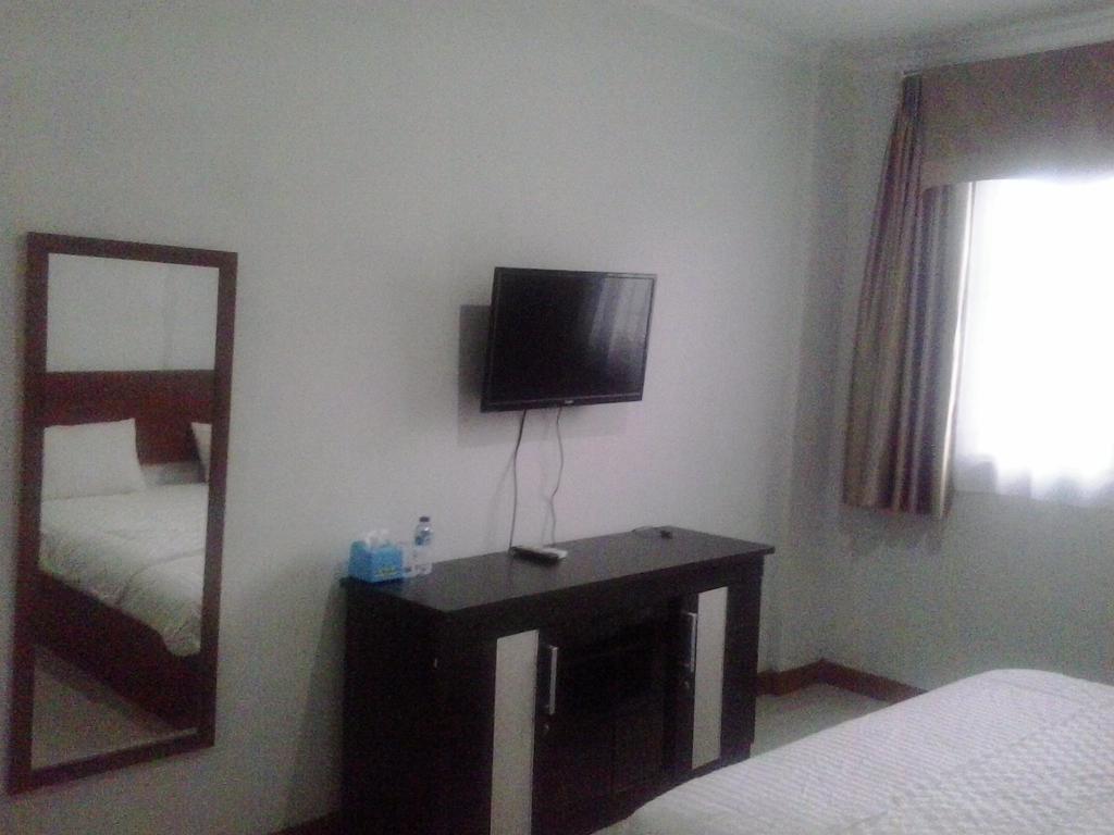 Zameena Guest House Cimahi Экстерьер фото