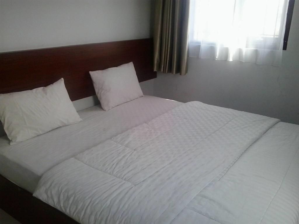 Zameena Guest House Cimahi Экстерьер фото